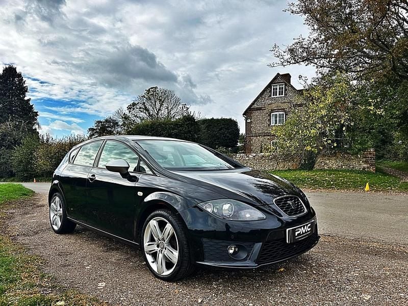 Black Used 2012 Seat Leon FR Hatchback | £5,580 (Fair price) - Image 1/4