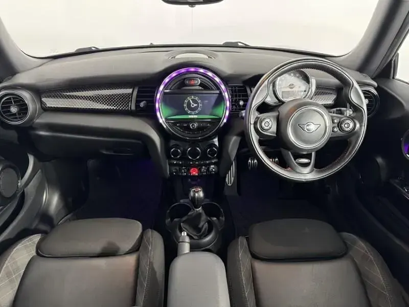 Used Mini Cooper S Sport 192 HP (141 kW) 2019 Blue Hatchback