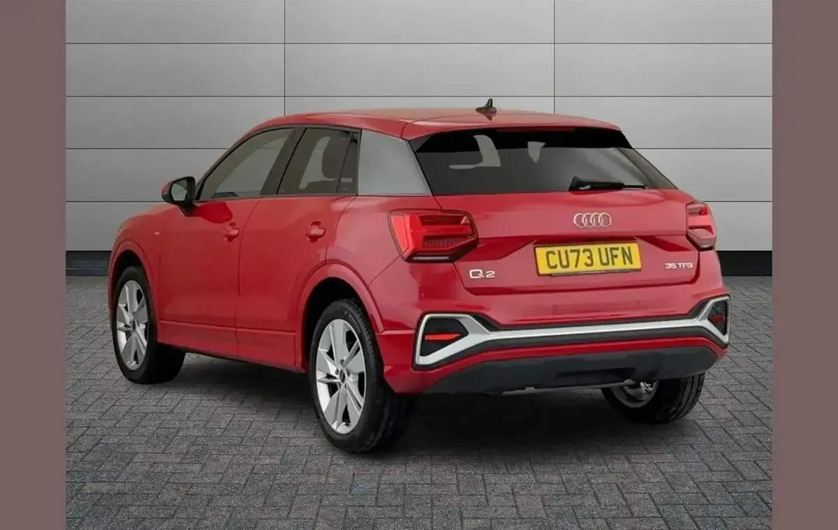Used Audi Q2 S-Line 147 HP (108 kW) 2023 Red SUV