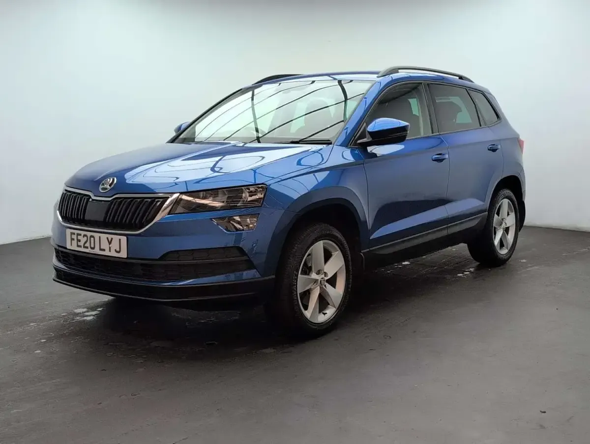 Used Skoda Karoq SE 150 HP (110 kW) 2020 Blue SUV