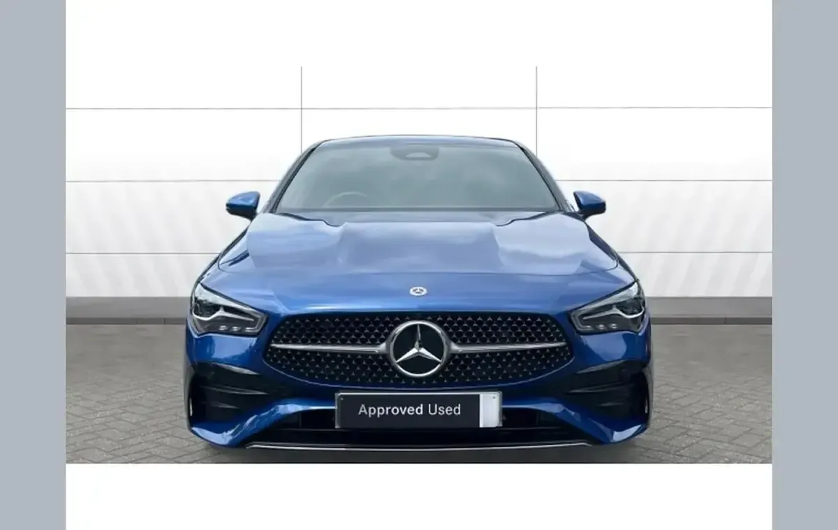 Used Mercedes CLA180 Executive 134 HP (98 kW) 2025 Blue Coupe