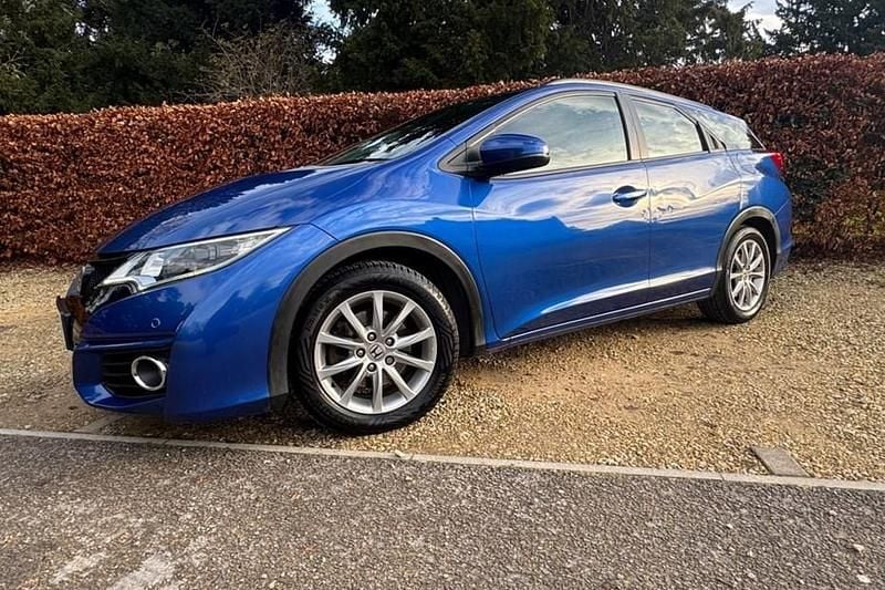 Blue Used 2015 Honda Civic SE Plus Estate | £4,995 (Fair price) - Image 1/1