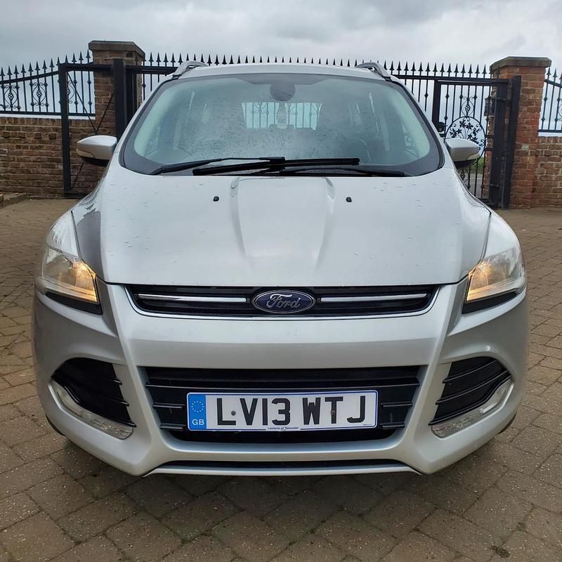 Used Ford Kuga Titanium 140 HP (102 kW) 2013 Silver SUV