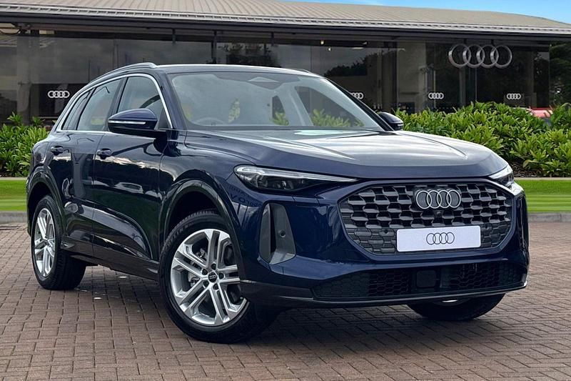 New Audi Q5 Sport 268 HP (197 kW) 2026 Blue SUV