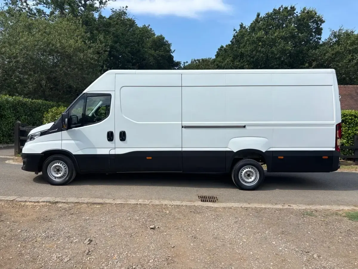 Used Iveco Daily 2022 White Van