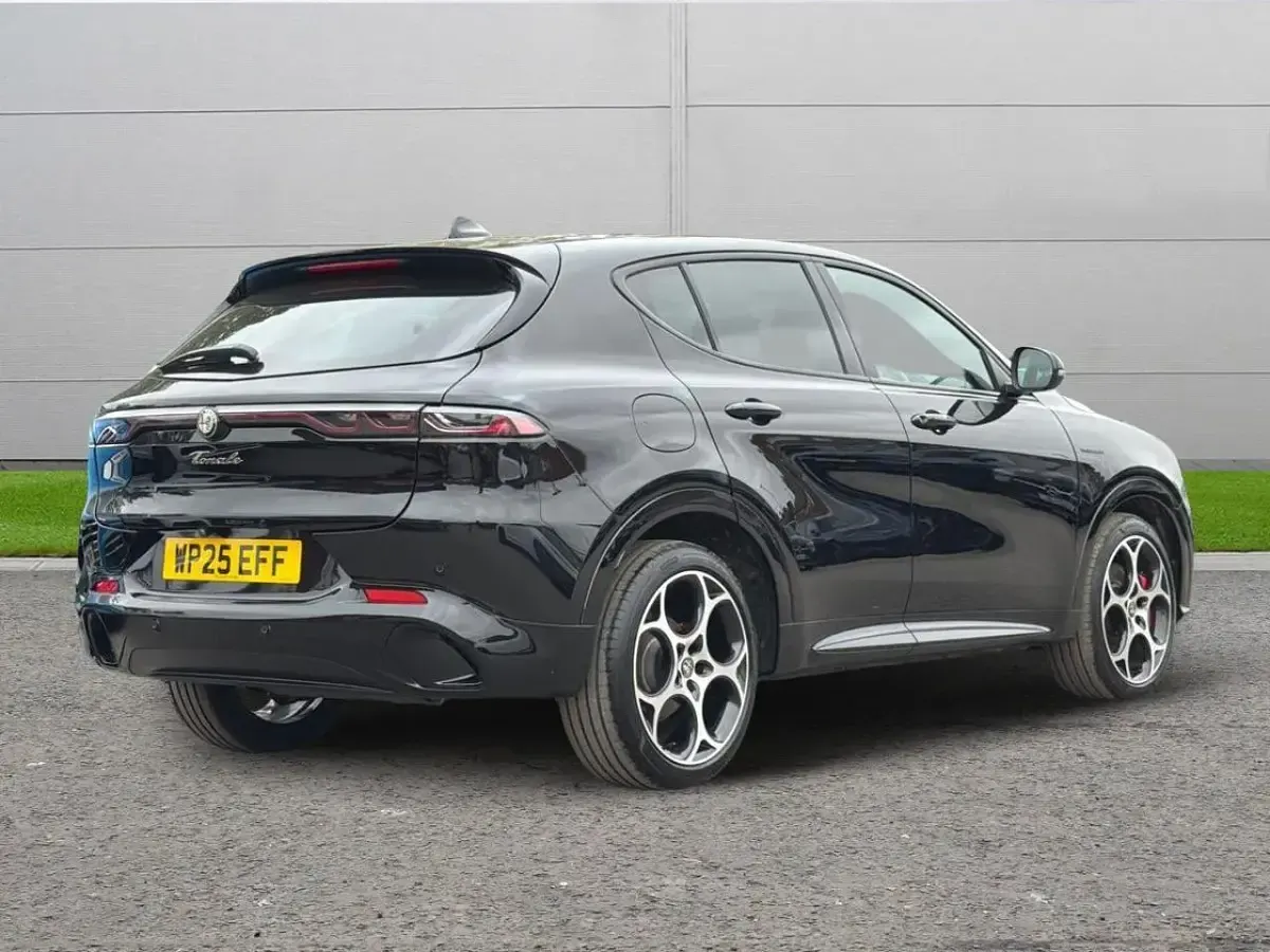 Used Alfa Romeo Tonale Veloce 158 HP (116 kW) 2025 Black SUV