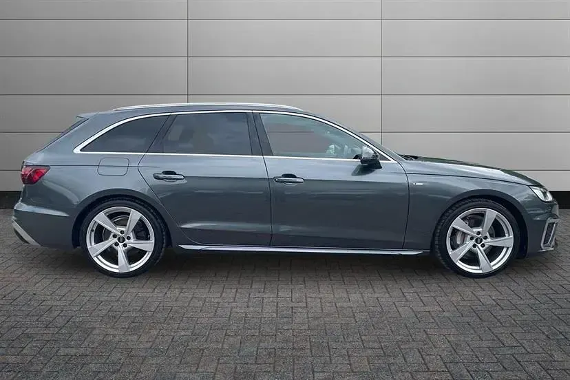 Used Audi A4 S-Line 204 HP (150 kW) 2023 Grey Estate