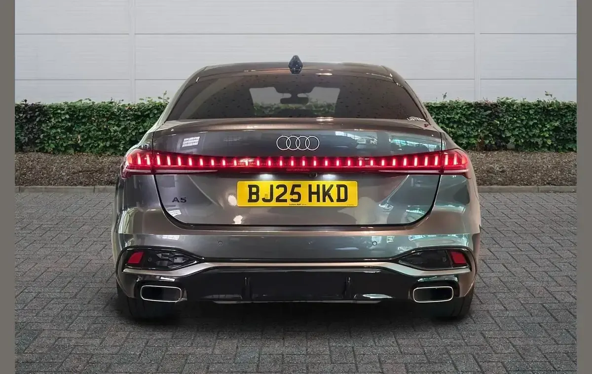 Used Audi A5 S-Line 147 HP (108 kW) 2025 Grey Sedan