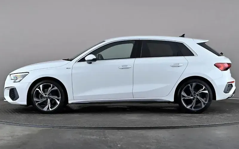 Used Audi A3 Sportback S-Line 110 HP (80 kW) 2024 Hatchback