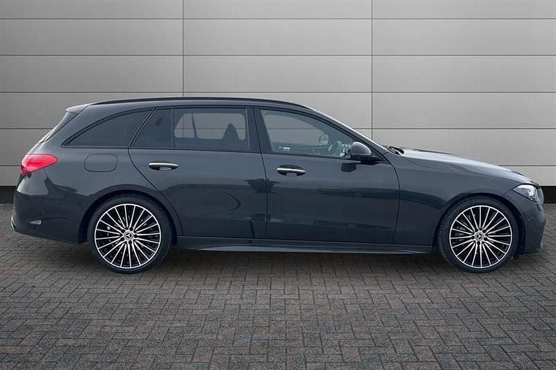 Used Mercedes C220 AMG Line Premium Plus 200 HP (147 kW) 2025 Graphite grey Estate