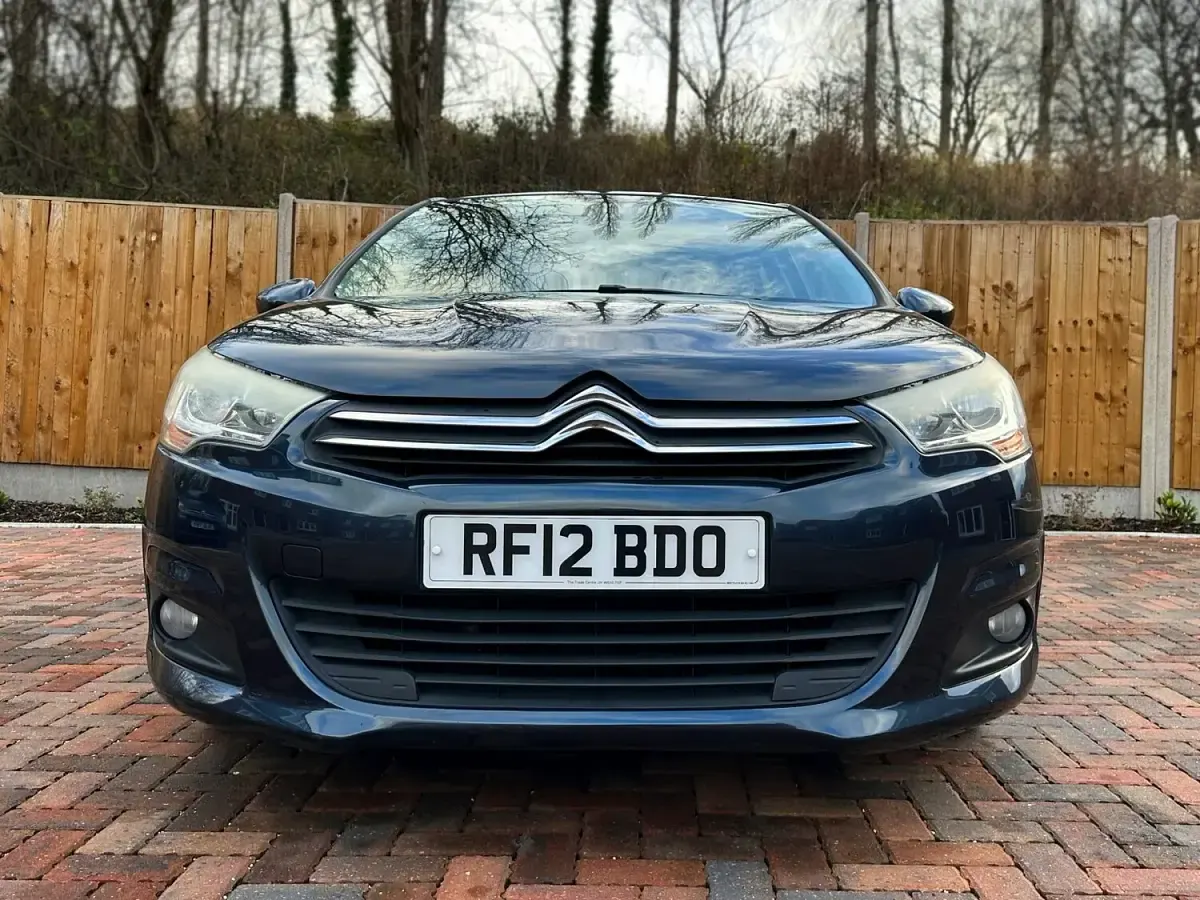 Used Citroën C4 VTR Sport 2012 Blue Hatchback