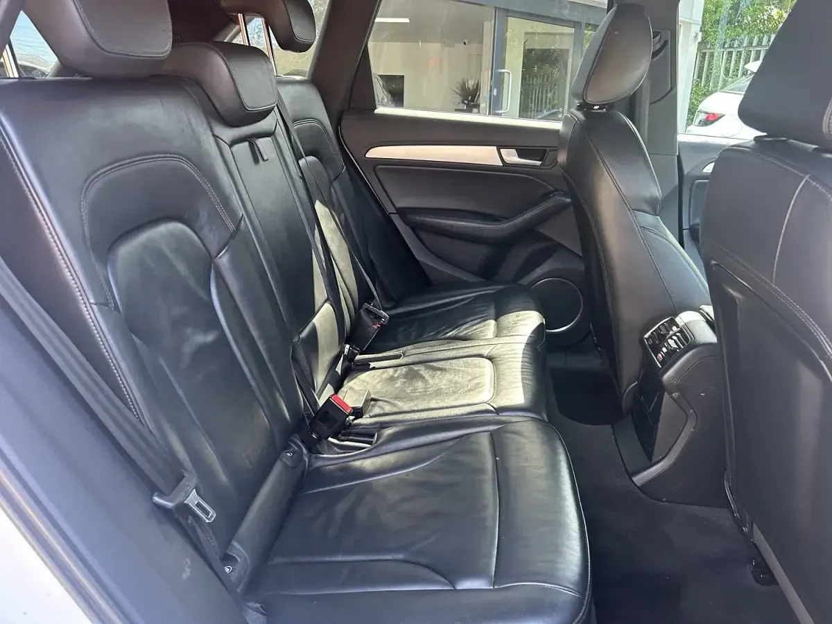 Used Audi Q5 S-line plus 190 HP (139 kW) 2012 White SUV