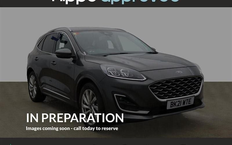 Used 2023 Ford Kuga Vignale SUV | £17,370 (Super price) - Image 1/4