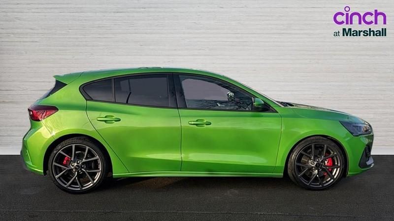 Used Ford Focus ST 280 HP (205 kW) 2024 Green