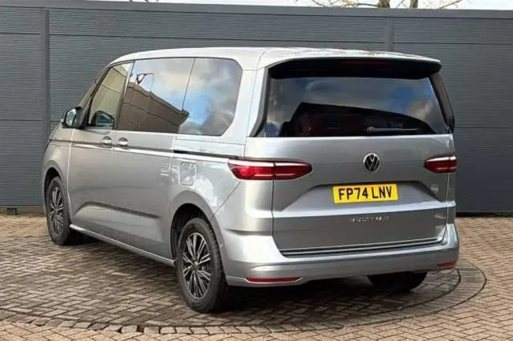 Used VW Multivan Style 204 HP (150 kW) 2024 Silver MPV