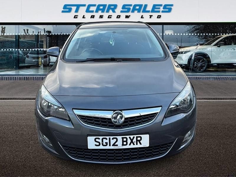 Second-hand Vauxhall Astra SRi 115 CP (84 kW) 2012 Gri Hatchback