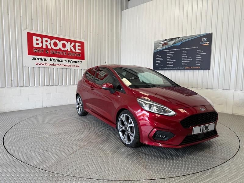 Red Used 2019 Ford Fiesta ST-Line Hatchback | £7,290 (Fair price) - Image 1/2
