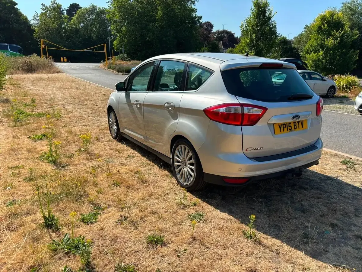 Used Ford C-MAX Titanium 115 HP (84 kW) 2015 Silver MPV