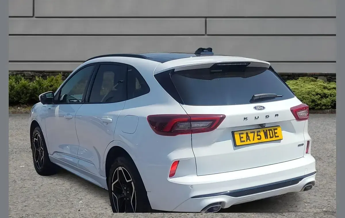 Used Ford Kuga ST-Line X 239 HP (175 kW) 2025 White SUV