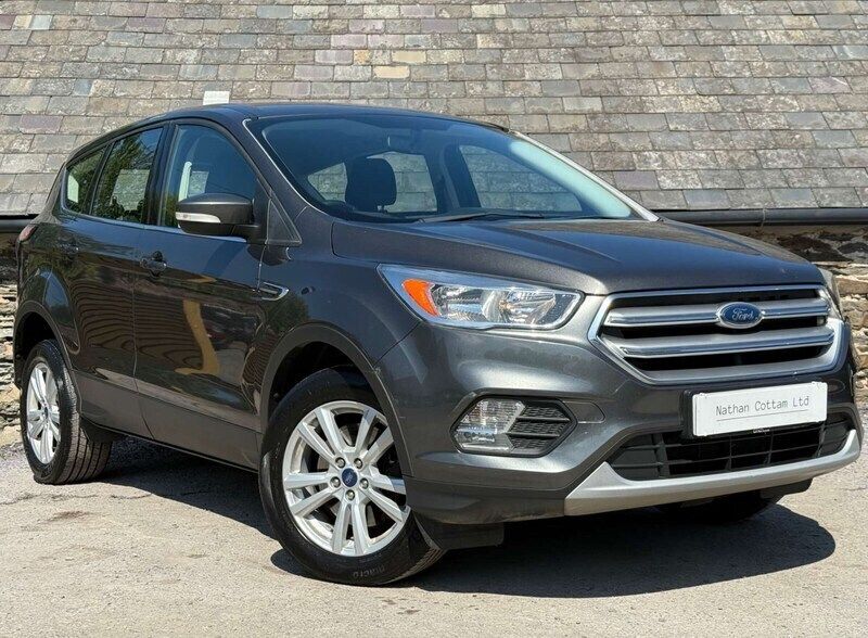 Grey Used 2017 Ford Kuga Zetec SUV | £6,795 (Fair price) - Image 1/4