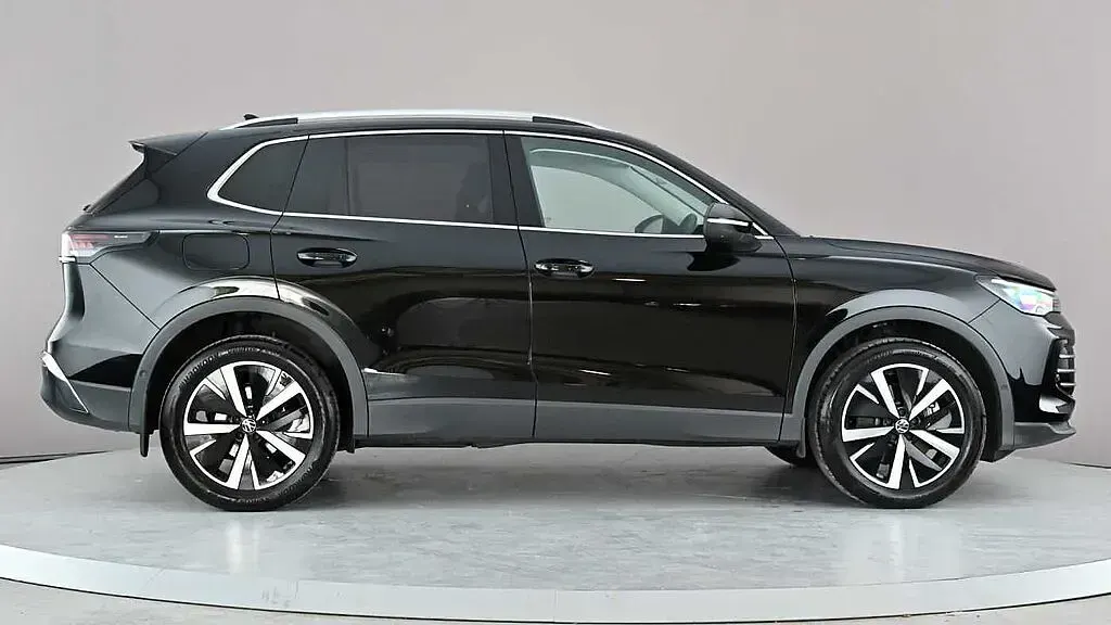 Used VW Tiguan Elegance 204 HP (150 kW) 2026 Black SUV
