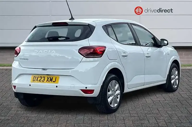 Used Dacia Sandero Expression 90 HP (66 kW) 2023 White Hatchback