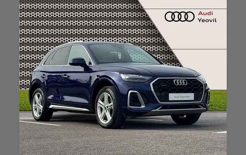 Used Audi Q5 S-Line 261 HP (191 kW) 2022 Blue SUV