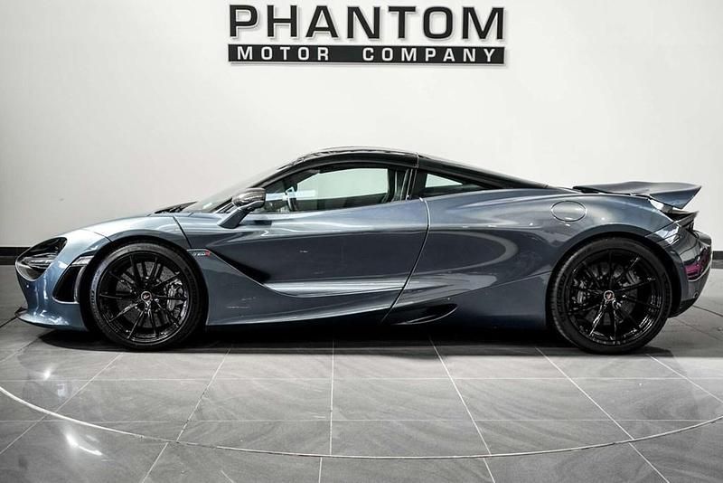 Used McLaren 720S 720 HP (529 kW) 2017 Blue Coupe