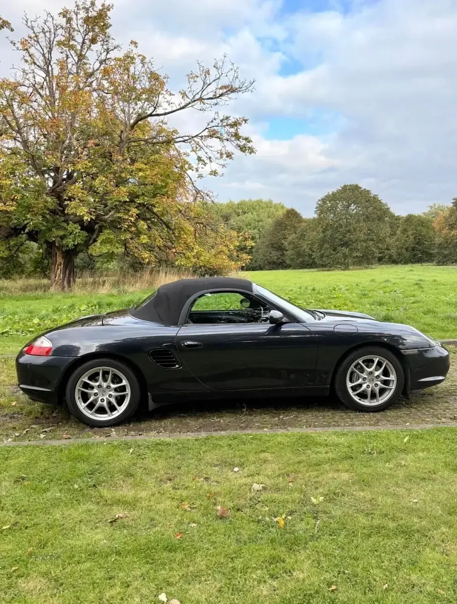 Used Porsche Boxster 228 HP (167 kW) 2004 Grey Cabriolet