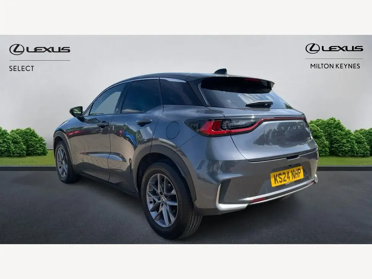 Used Lexus LBX 136 HP (100 kW) 2024 Grey SUV