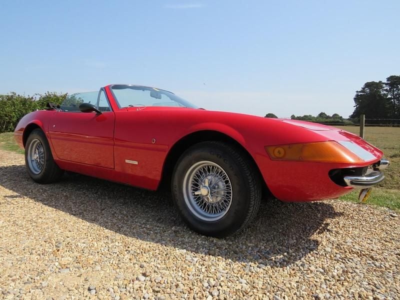 Red Used 1977 Ferrari Daytona Cabriolet | £19,500 - Image 1/4