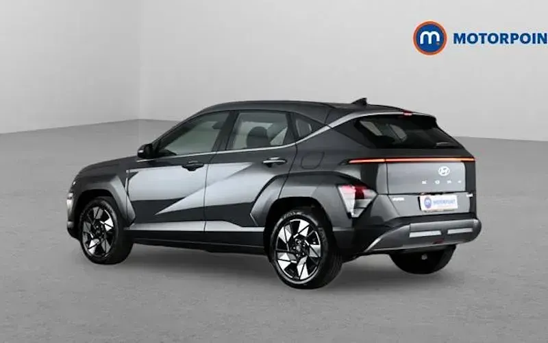 Used Hyundai Kona Advanced 129 HP (94 kW) 2025 Grey SUV