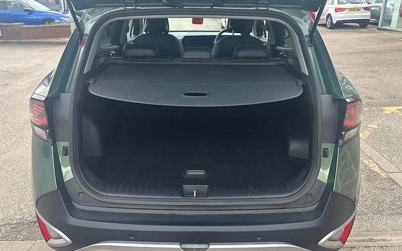 Used Kia Sportage 230 HP (169 kW) 2023 Green SUV