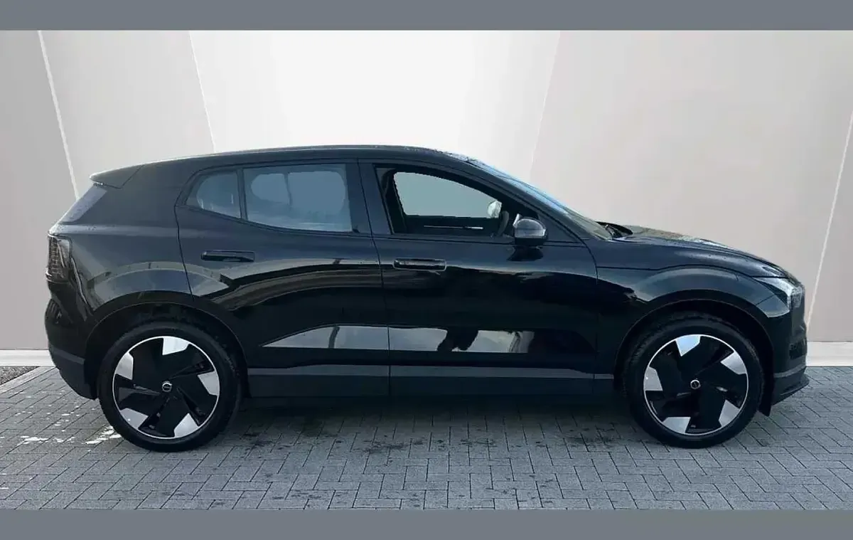 Used Volvo EX30 Plus 196 kW (267 HP) 2025 Black SUV