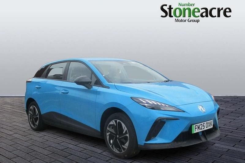 New 2025 MG MG4 EV SE Hatchback | £17,995 - Image 1/1