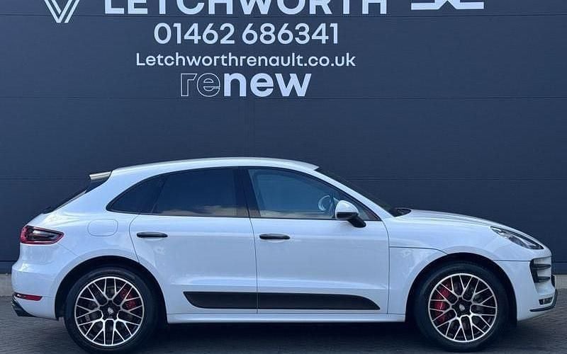 Used Porsche Macan Turbo Performance Package 441 HP (324 kW) 2017 SUV