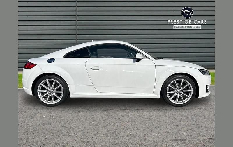 Used Audi TT Sport 180 HP (132 kW) 2016 White Coupe