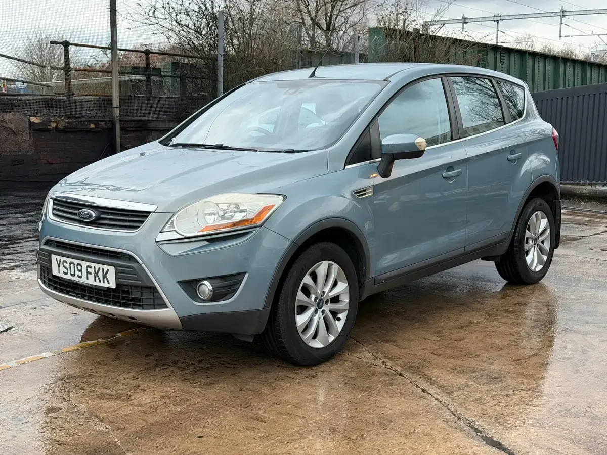 Used Ford Kuga Titanium 136 HP (100 kW) 2009 Blue SUV