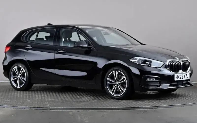 Used BMW 118 Sport Line 136 HP (100 kW) 2024 Hatchback
