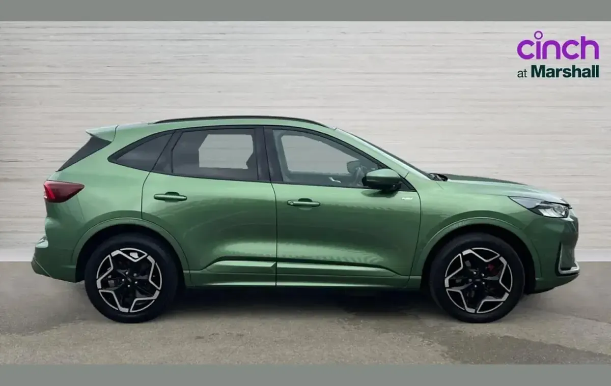 Used Ford Kuga ST-Line X 239 HP (175 kW) 2024 Green SUV