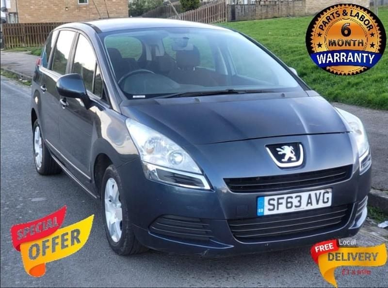 Usado Peugeot 5008 Access 2013 Azul Monovolume