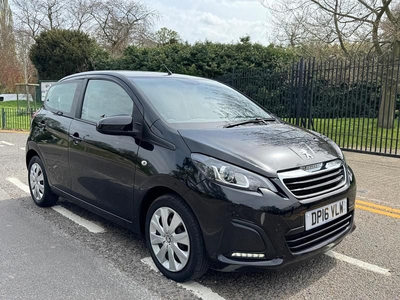 Used Peugeot 108 Active 68 HP (50 kW) 2016 Black Hatchback