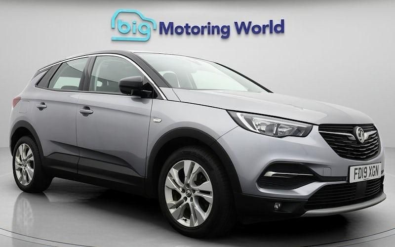 Grey Used 2019 Vauxhall Grandland X Sport SUV | £8,900 (Fair price) - Image 1/4