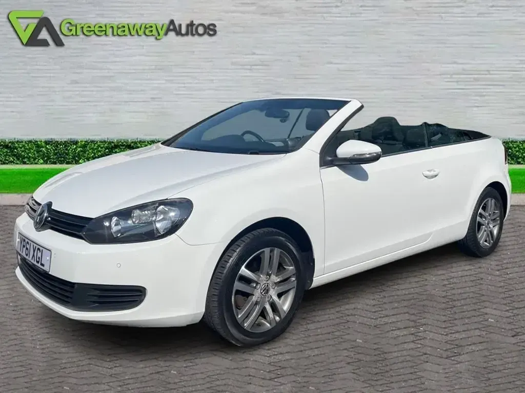 Used VW Golf S 105 HP (77 kW) 2011 White Cabriolet