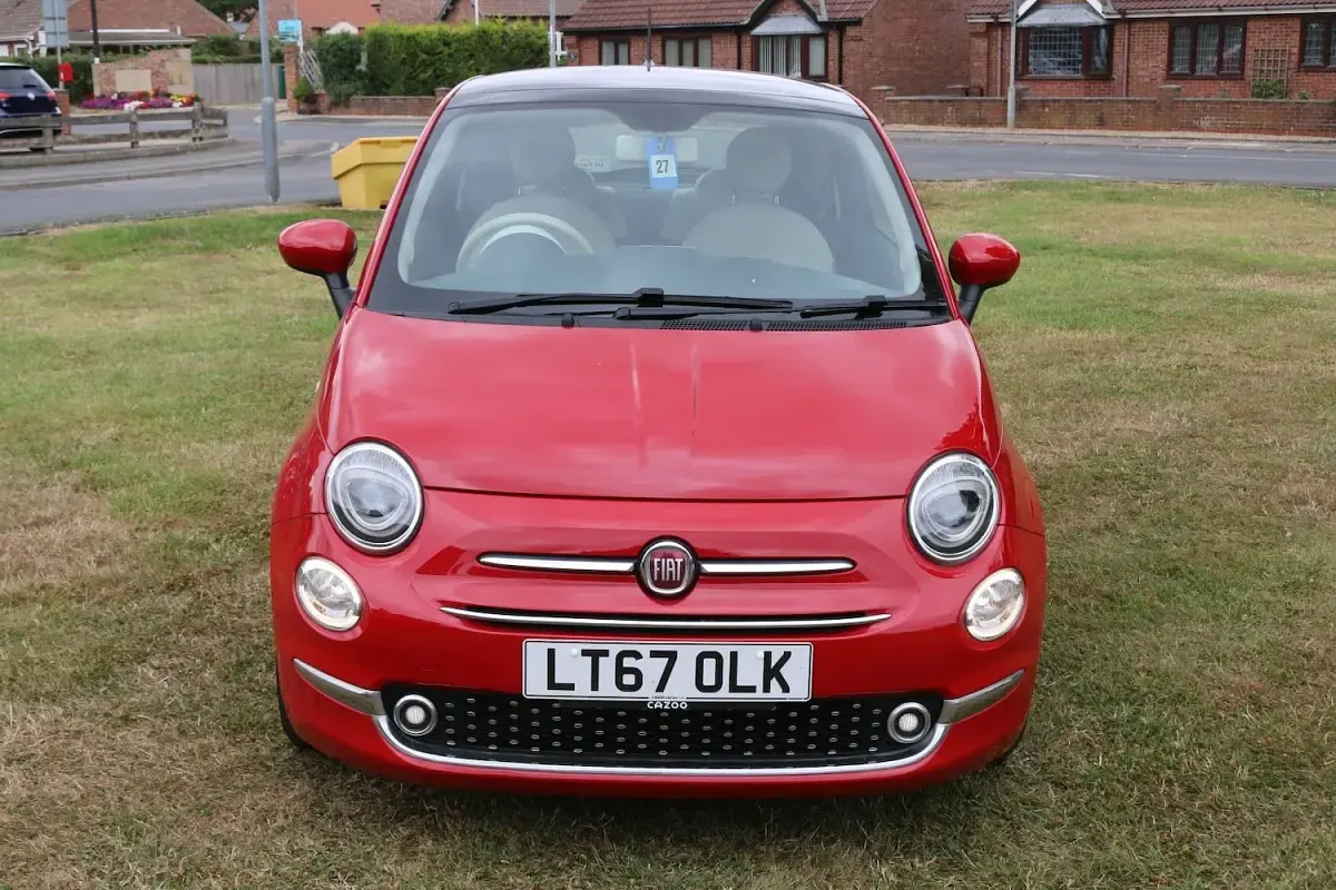 Used Fiat 500 Lounge 69 HP (50 kW) 2017 Red Hatchback