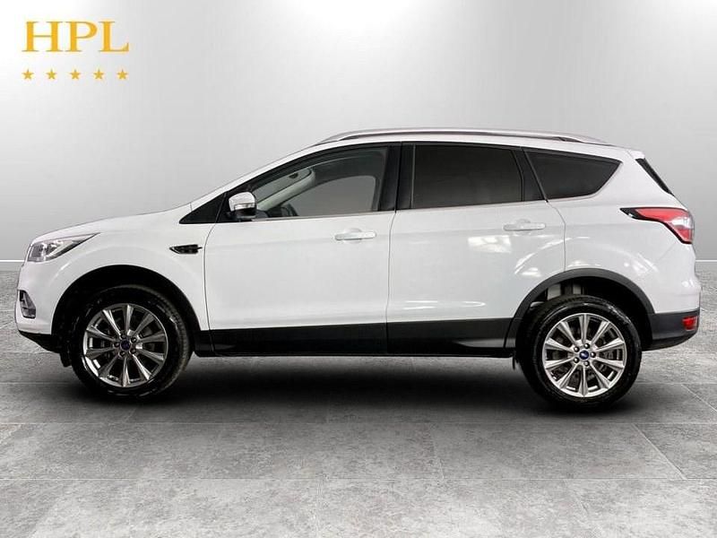 Used Ford Kuga Titanium 120 HP (88 kW) 2019 White SUV
