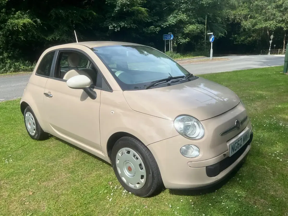 Used Fiat 500 69 HP (50 kW) 2013 Beige Hatchback