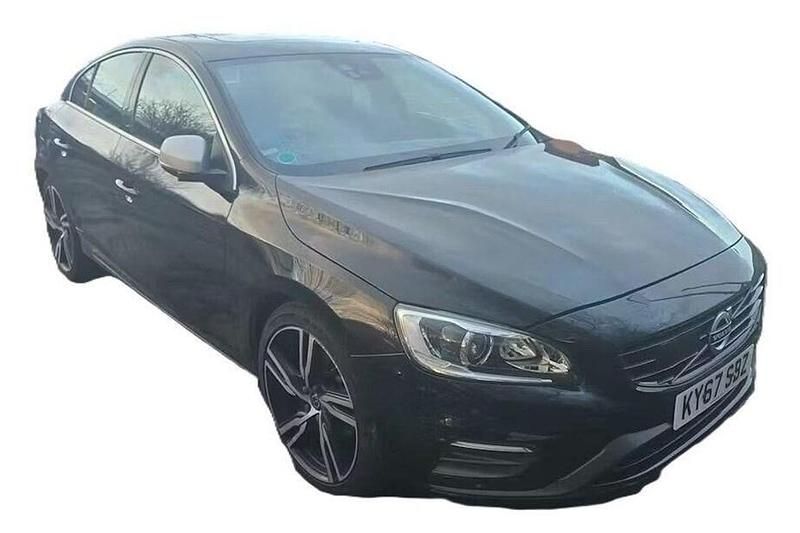 Used Volvo S60 R-Design 190 HP (139 kW) 2017 Black Sedan