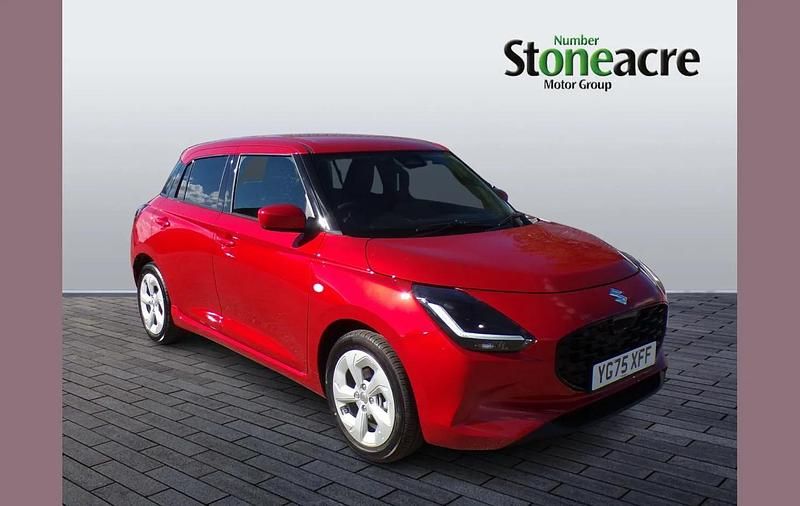 New Suzuki Swift 80 HP (58 kW) 2025 Red Hatchback