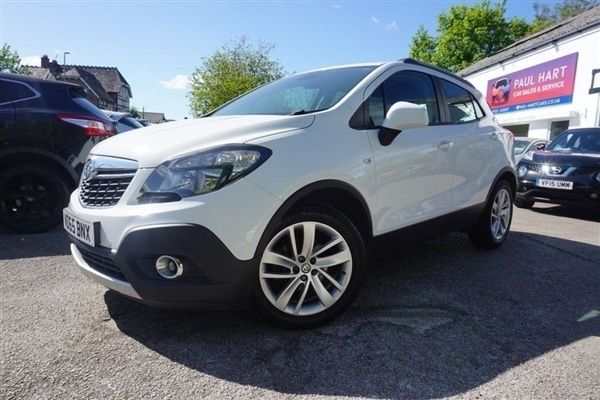 White Used 2015 Vauxhall Mokka S SUV | £6,295 (Fair price) - Image 1/1